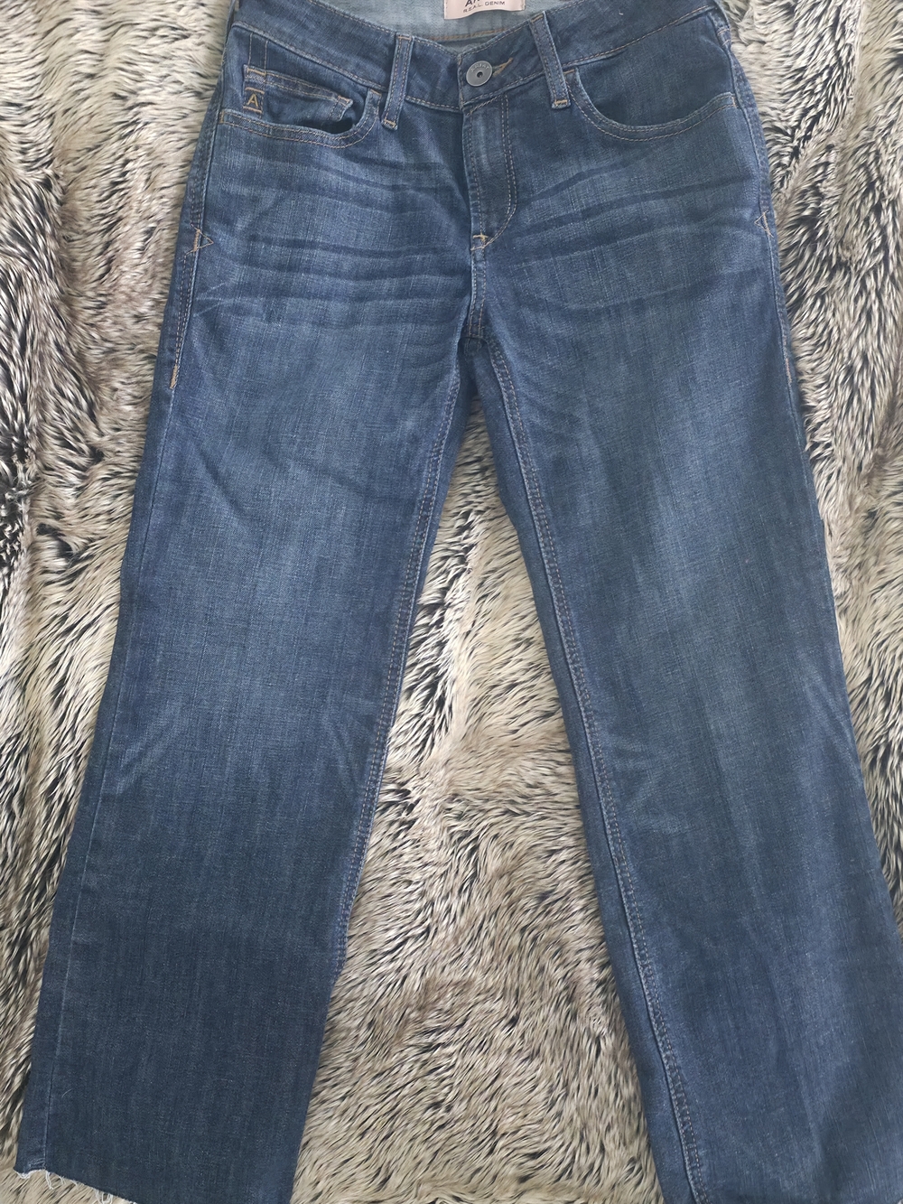 Ariat Women's Dark Blue Cropped Straight Jeans